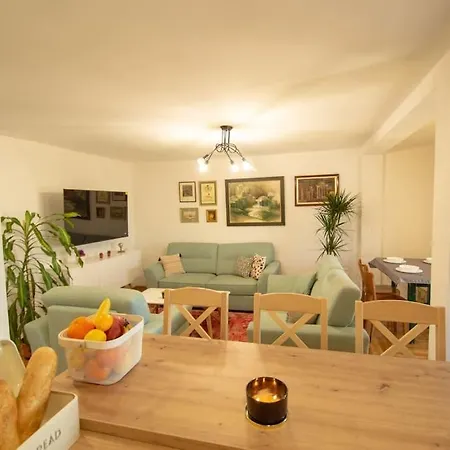 Spacious, And Luxury Flat With Great View! Novi Sad