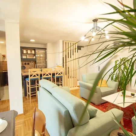 公寓 Spacious, And Luxury Flat With Great View!