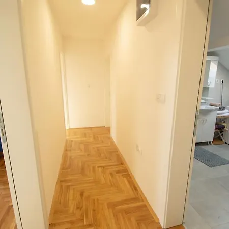 Spacious, And Luxury Flat With Great View! 公寓 *