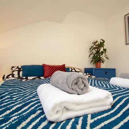 Spacious, And Luxury Flat With Great View! 公寓 *